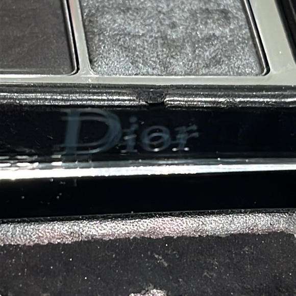 Dior Cannage Couture Eyeshadow Palette 001 Pink/Gray - Picture 5 of 8
